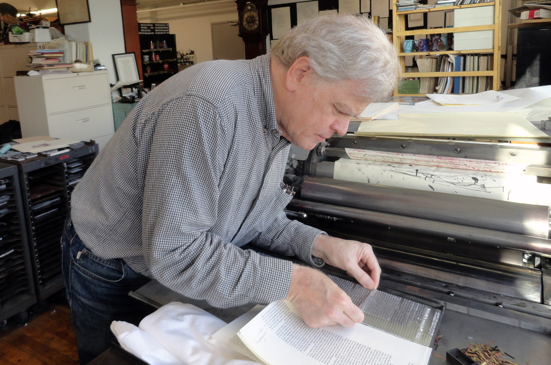 Bruce Kennett placing Linotype slugs